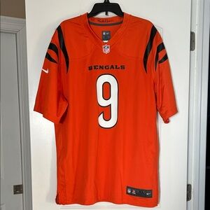 Like New Nike Men's Orange Cincinnati Bengals #9 Joe Burrow NFL Jersey - XL